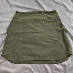 Patagonia skort size medium